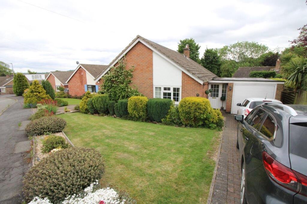 2 bed Detached bungalow for rent in Melton Mowbray. From Shouler & Son - Melton Mowbray 2 bed Detached bungalow for rent in Melton Mowbray. From Shouler & Son - Melton Mowbray