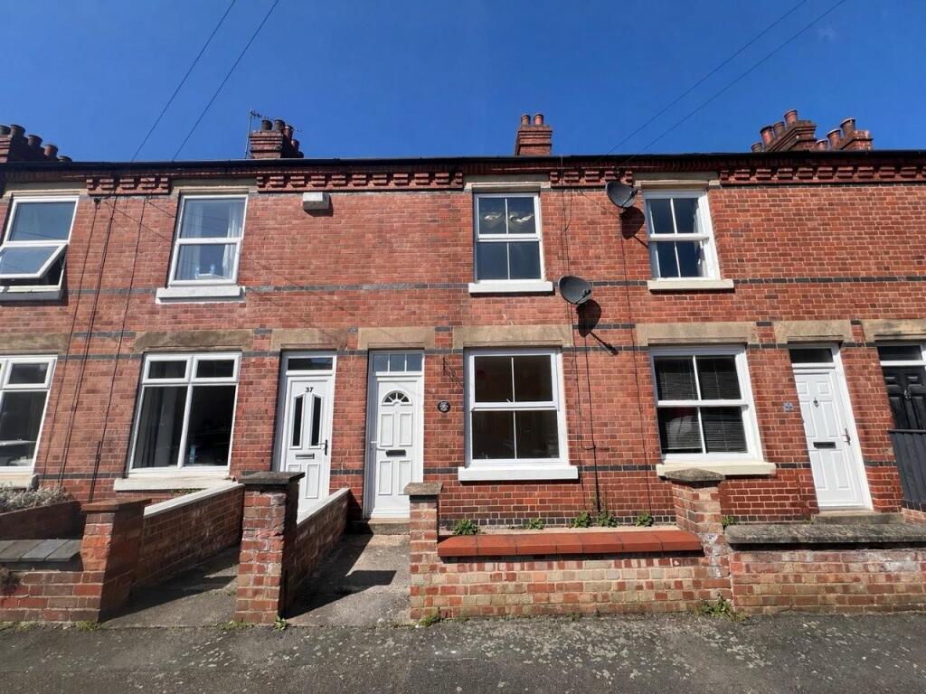 2 bed Mid Terraced House for rent in Melton Mowbray. From Shouler & Son - Melton Mowbray