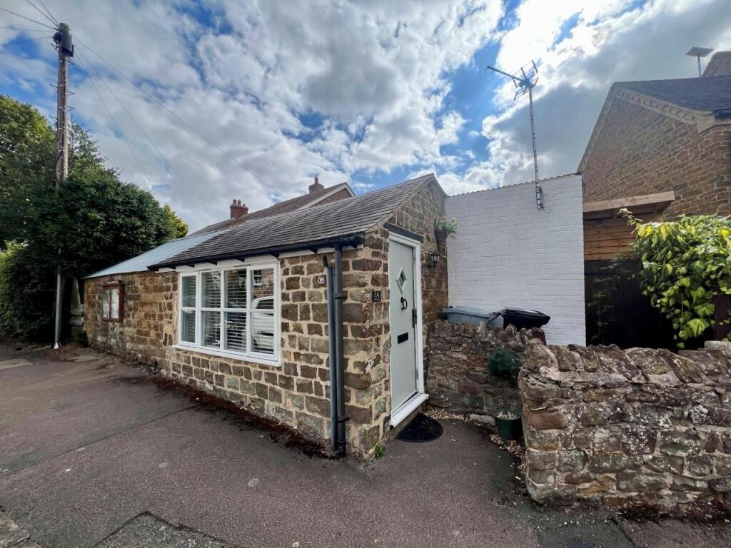 1 bed Mid Terraced House for rent in Langham. From Shouler & Son - Melton Mowbray 1 bed Mid Terraced House for rent in Langham. From Shouler & Son - Melton Mowbray