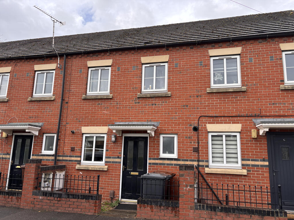 2 bed Mid Terraced House for rent in Harmston. From Rent Rent Rent Lettings - Newark