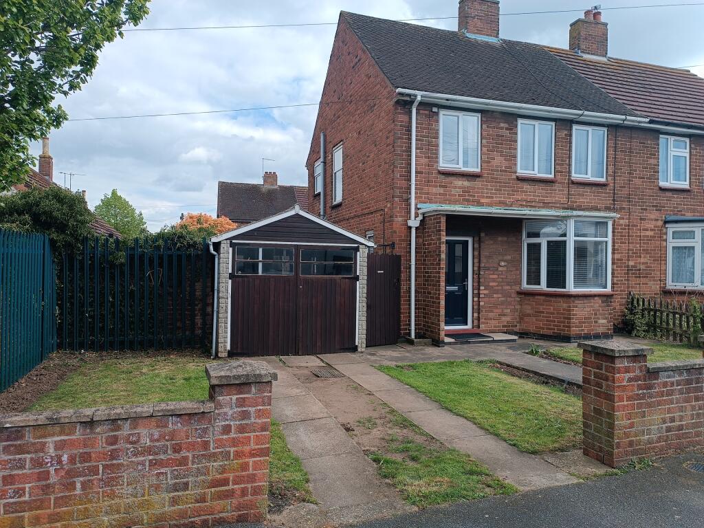 3 bed Semi Detached for rent in Winthorpe. From Rent Rent Rent Lettings - Newark