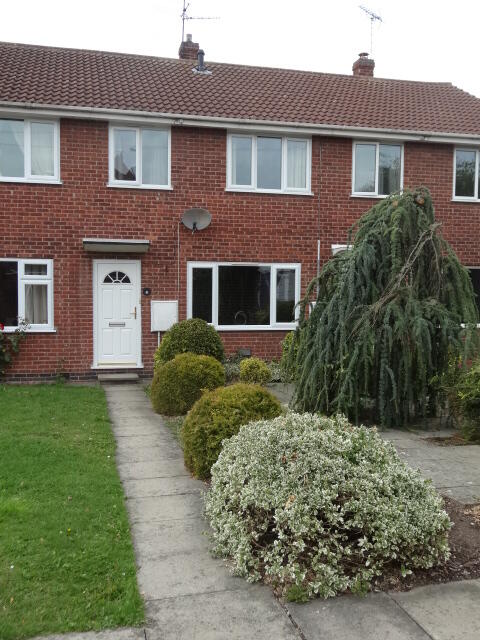 3 bed Mid Terraced House for rent in Newark-on-Trent. From Rent Rent Rent Lettings - Newark