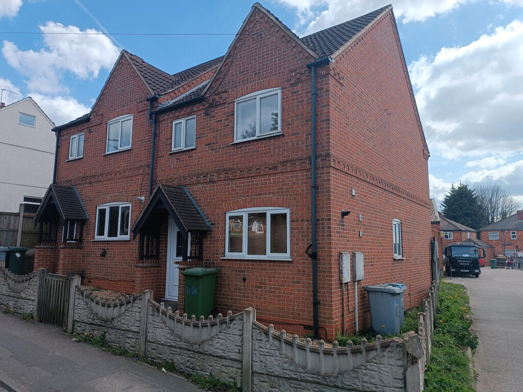2 bed Semi Detached for rent in Newark-on-Trent. From Rent Rent Rent Lettings - Newark