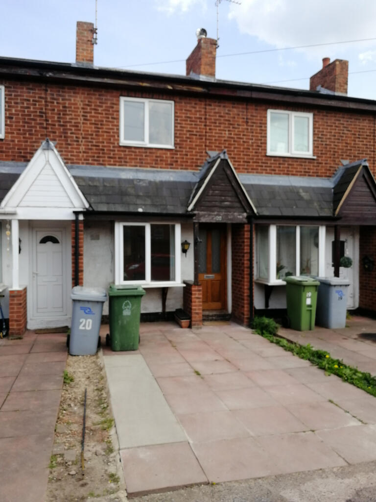 2 bed Mid Terraced House for rent in Newark-on-Trent. From Rent Rent Rent Lettings - Newark