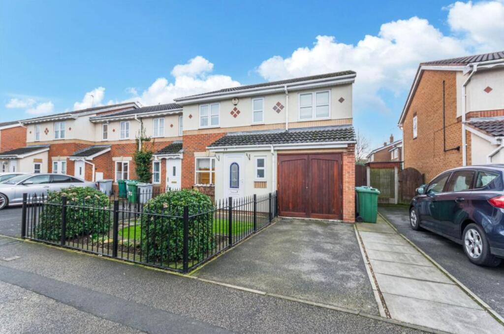 4 bed End of Terrace for rent in Winthorpe. From Rent Rent Rent Lettings - Newark