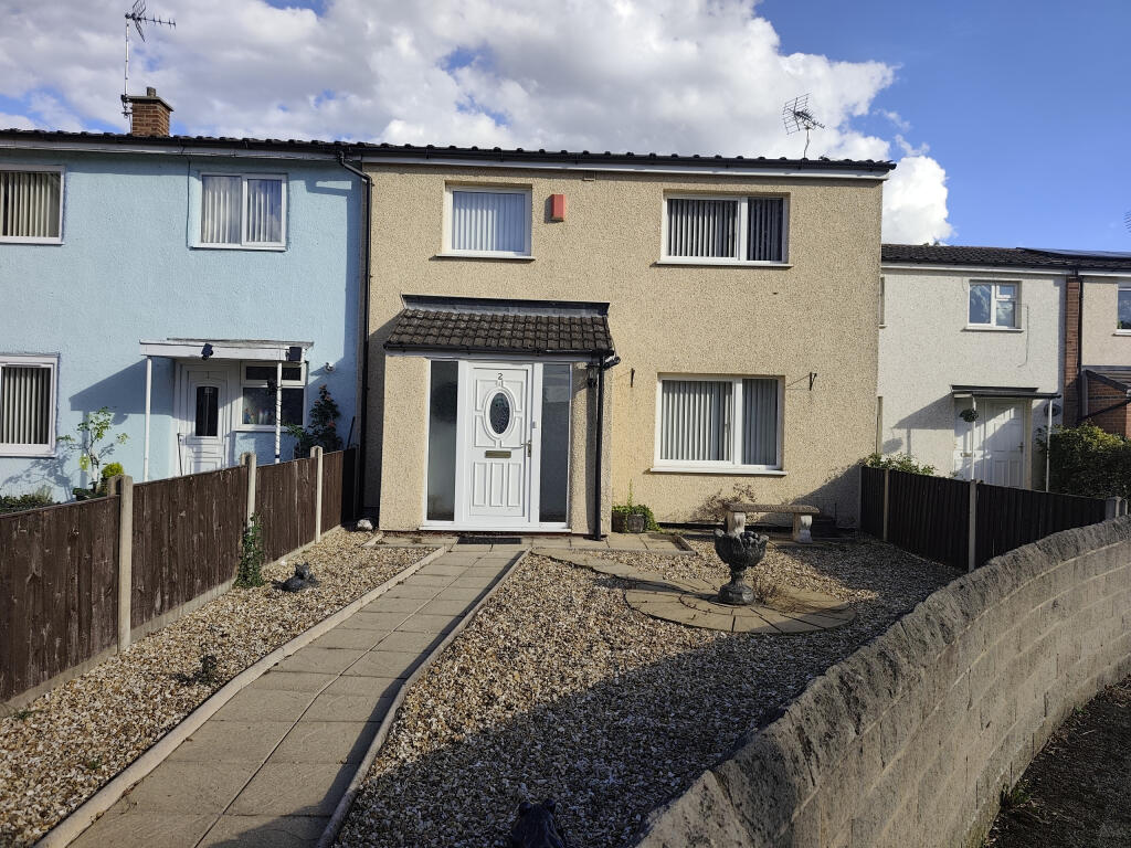 3 bed Mid Terraced House for rent in Newark-on-Trent. From Rent Rent Rent Lettings - Newark
