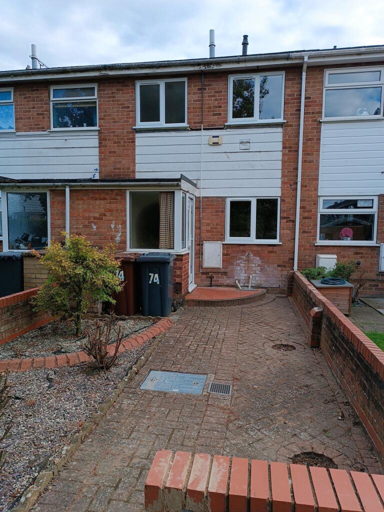 2 bed Mid Terraced House for rent in Harmston. From Rent Rent Rent Lettings - Newark