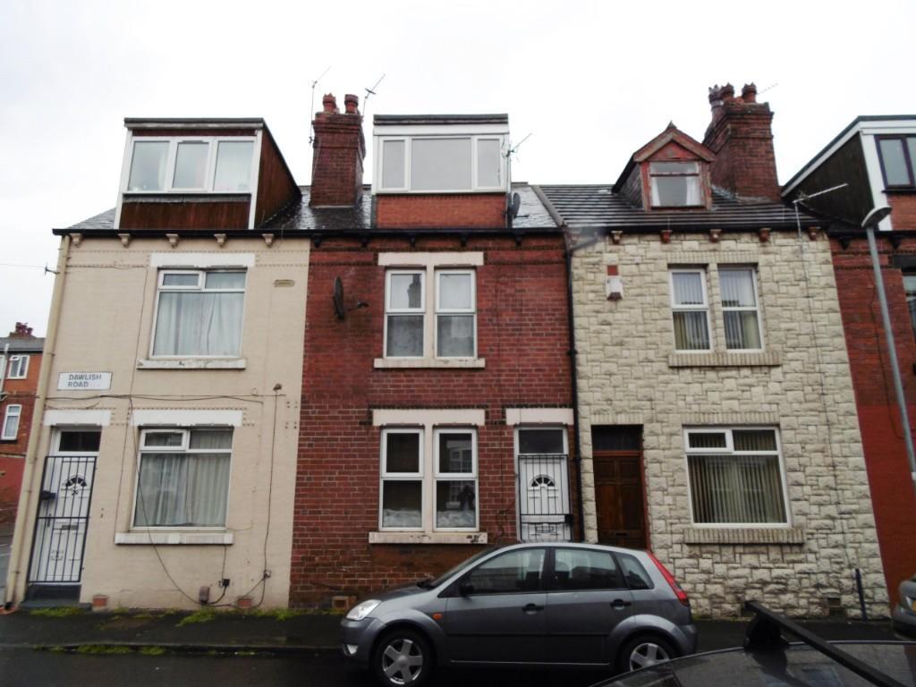 3 bed Mid Terraced House for rent in Leeds. From Ritz Properties - Leeds