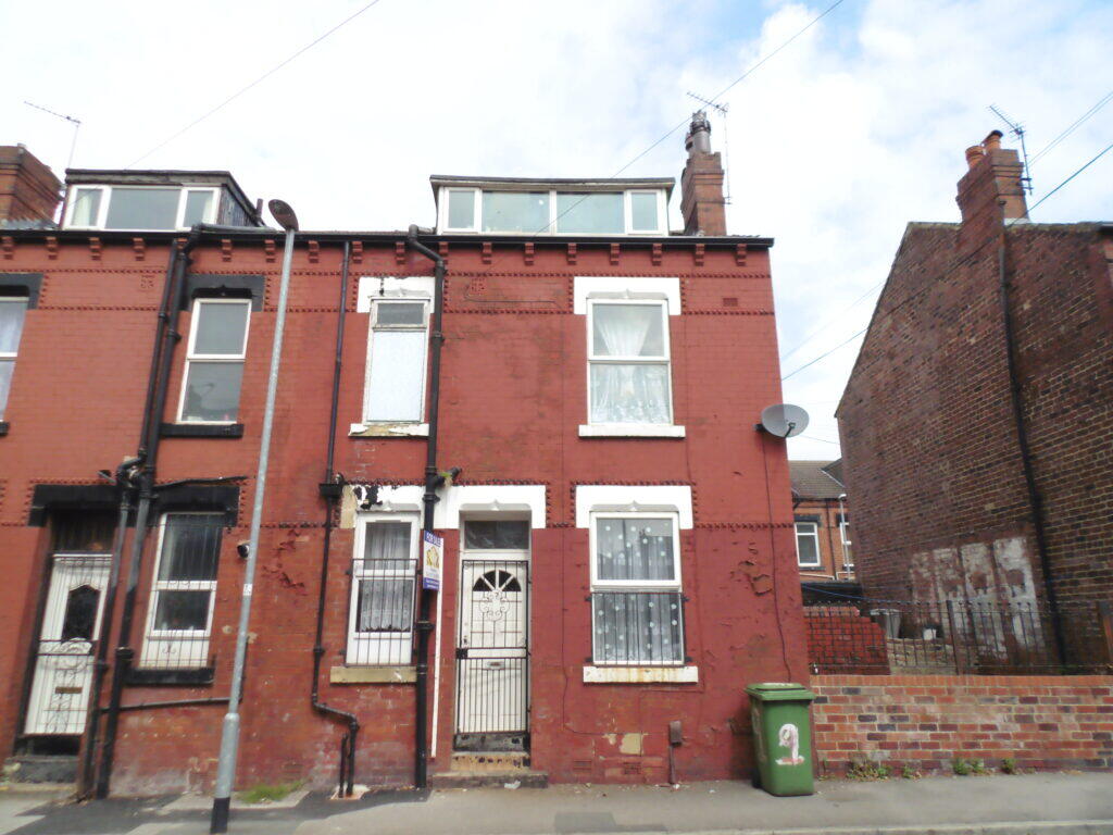 2 bed Mid Terraced House for rent in Leeds. From Ritz Properties - Leeds 2 bed Mid Terraced House for rent in Leeds. From Ritz Properties - Leeds