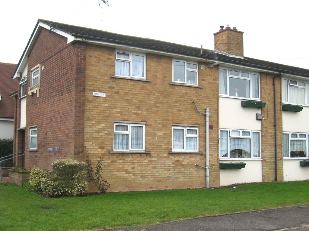 2 bed Flat for rent in Hawkwell. From Williams and Donovan - Hockley