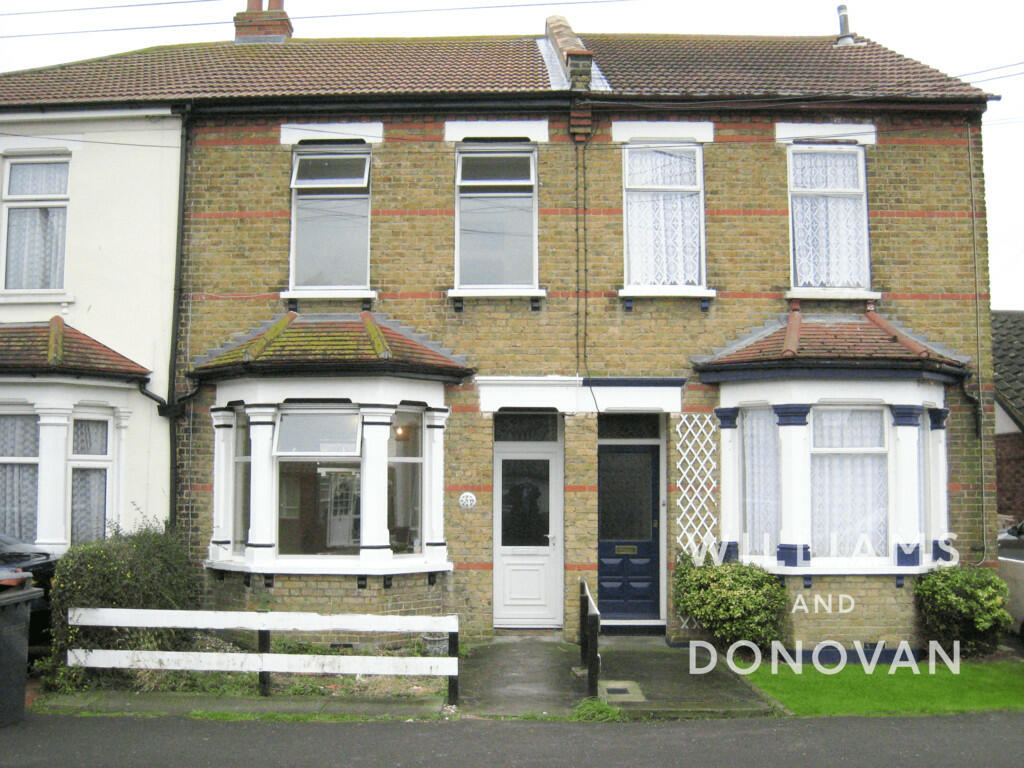 2 bed Cottage for rent in Rochford. From Williams and Donovan - Hockley