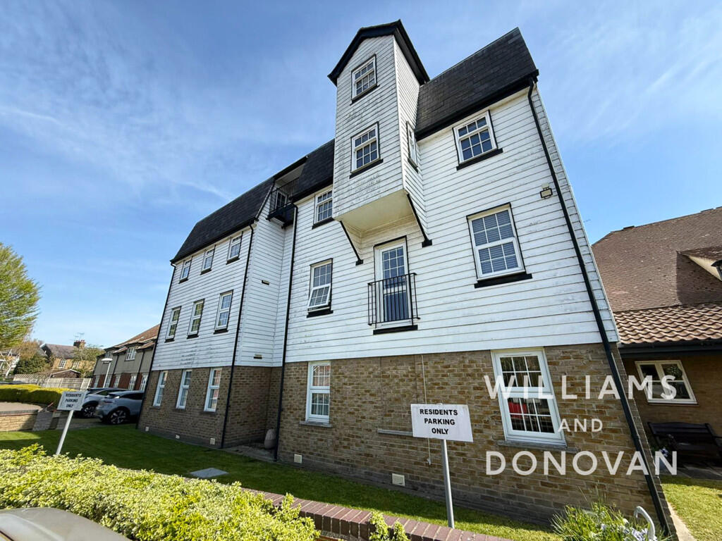 0 bed Studio for rent in Rochford. From Williams and Donovan - Hockley