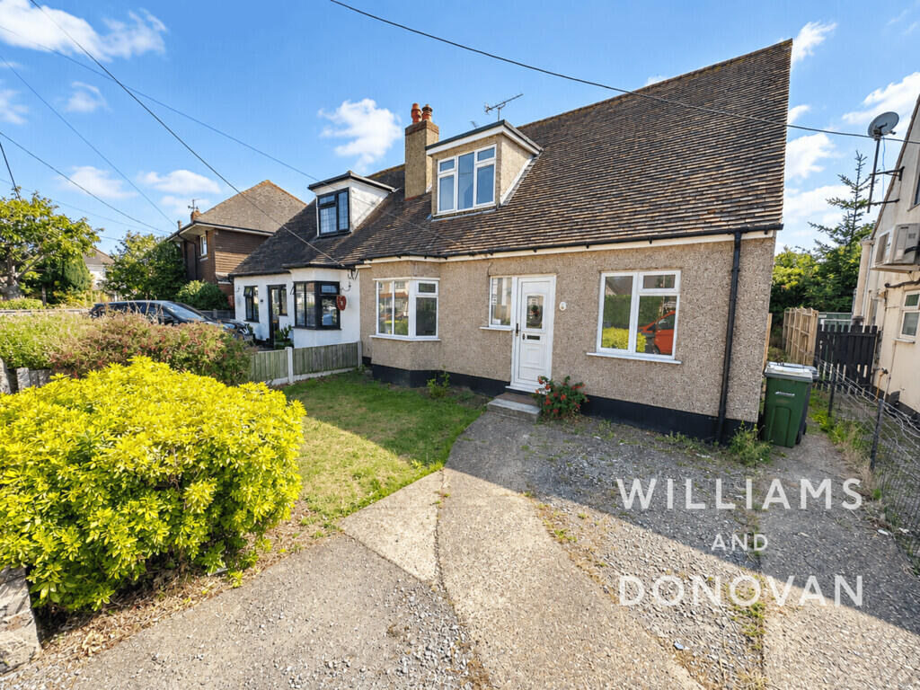 3 bed Chalet for rent in Rochford. From Williams and Donovan - Hockley 3 bed Chalet for rent in Rochford. From Williams and Donovan - Hockley