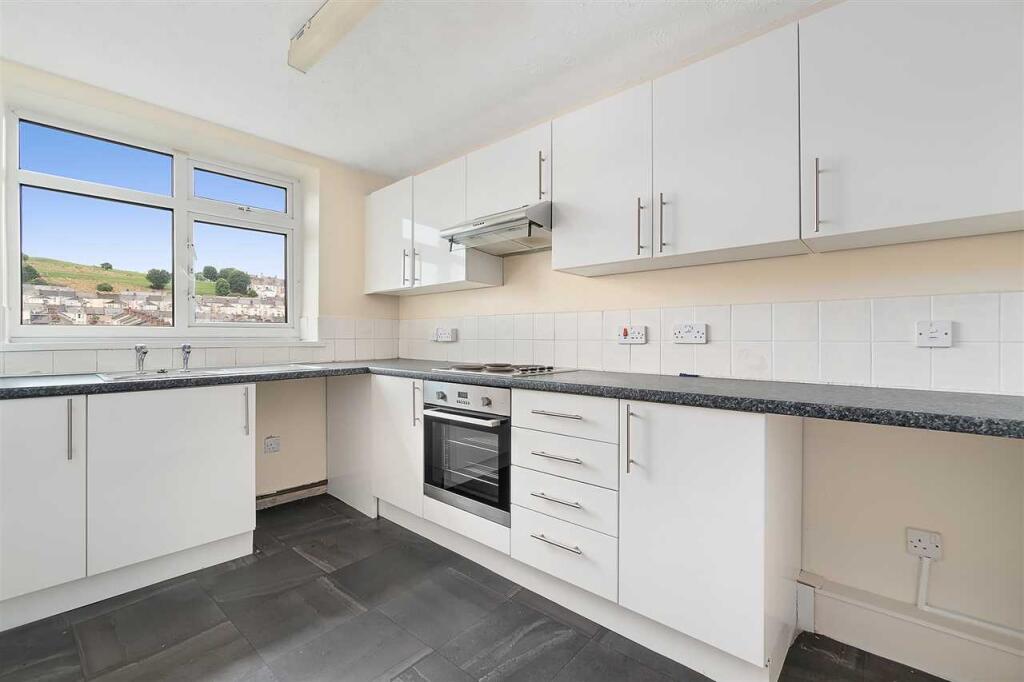 2 bed Apartment for rent in Plymouth. From Student Choice Plymouth - Plymouth