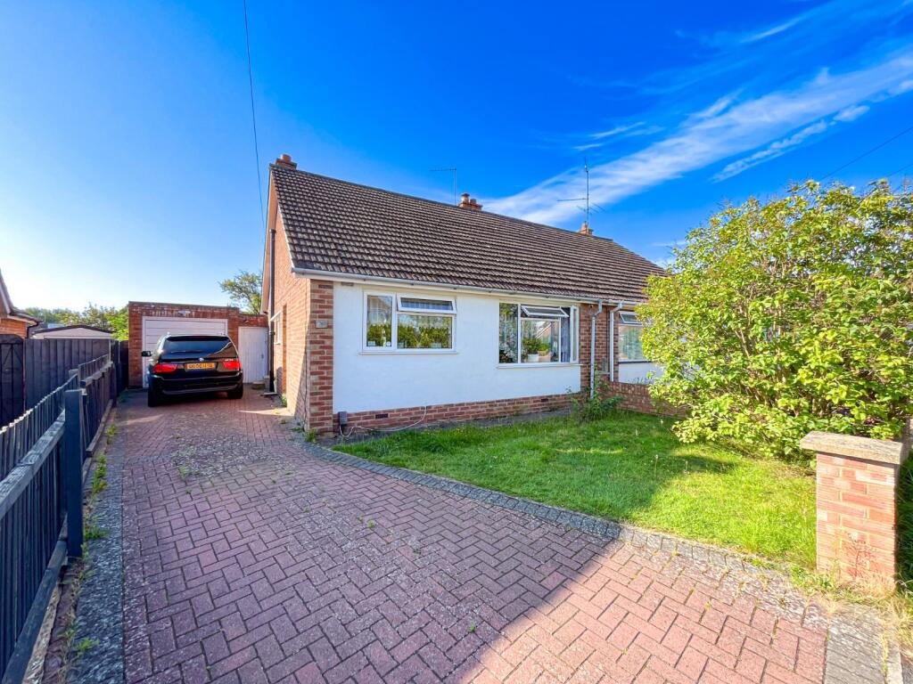 3 bed Bungalow for rent in Northampton. From Chelton Brown - Northampton 3 bed Bungalow for rent in Northampton. From Chelton Brown - Northampton