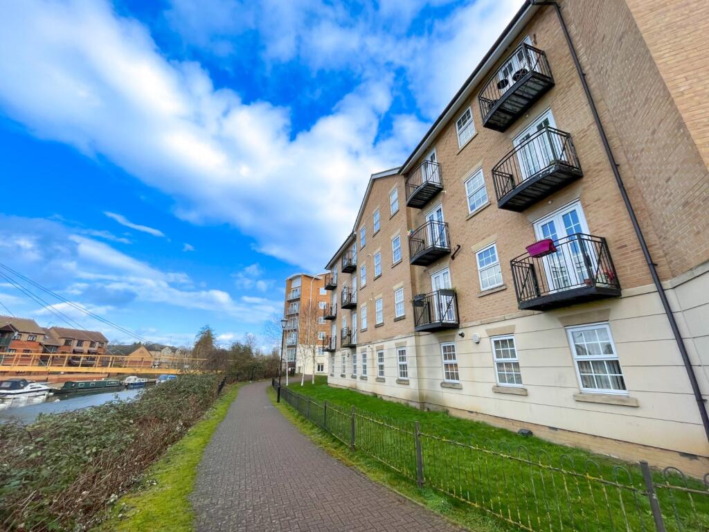 1 bed Apartment for rent in Great Houghton. From Chelton Brown - Northampton