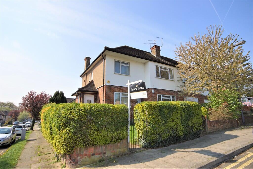 2 bed Annexe for rent in Pinner. From Andrew Pearce - Pinner