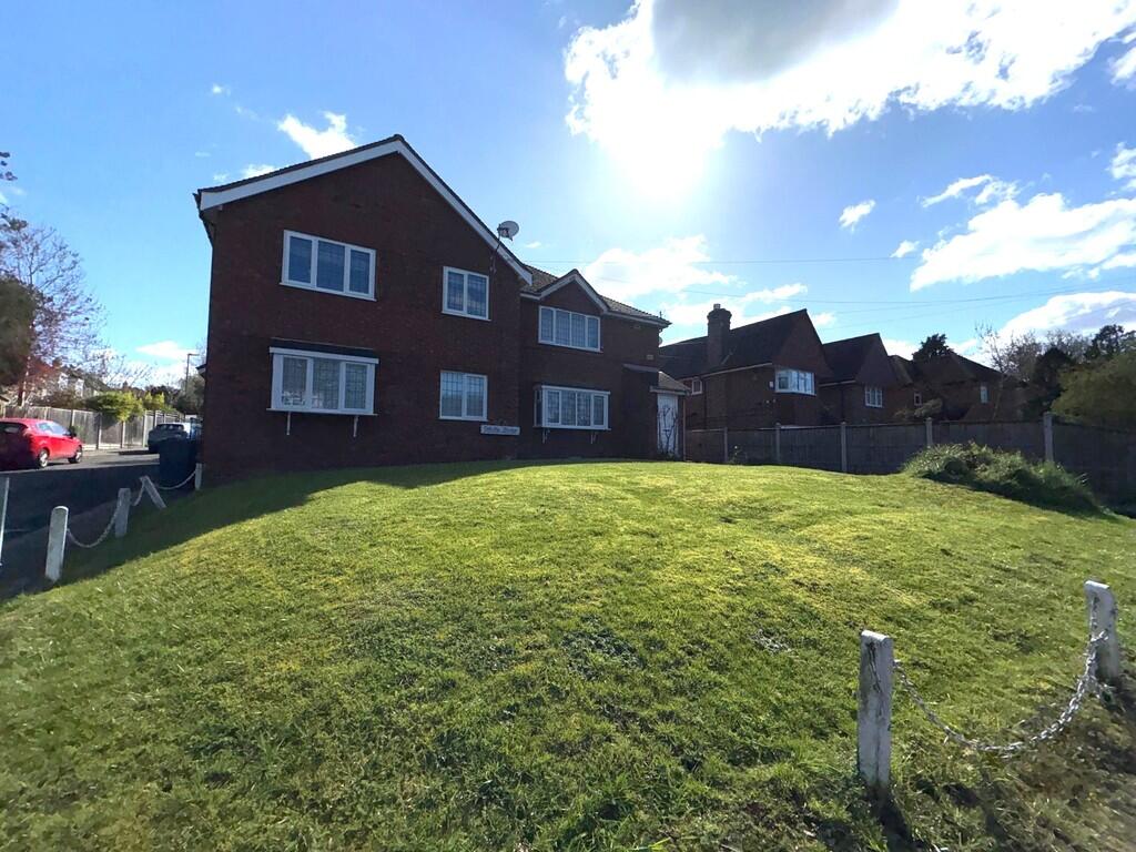 2 bed House (unspecified) for rent in Pinner. From Andrew Pearce - Pinner