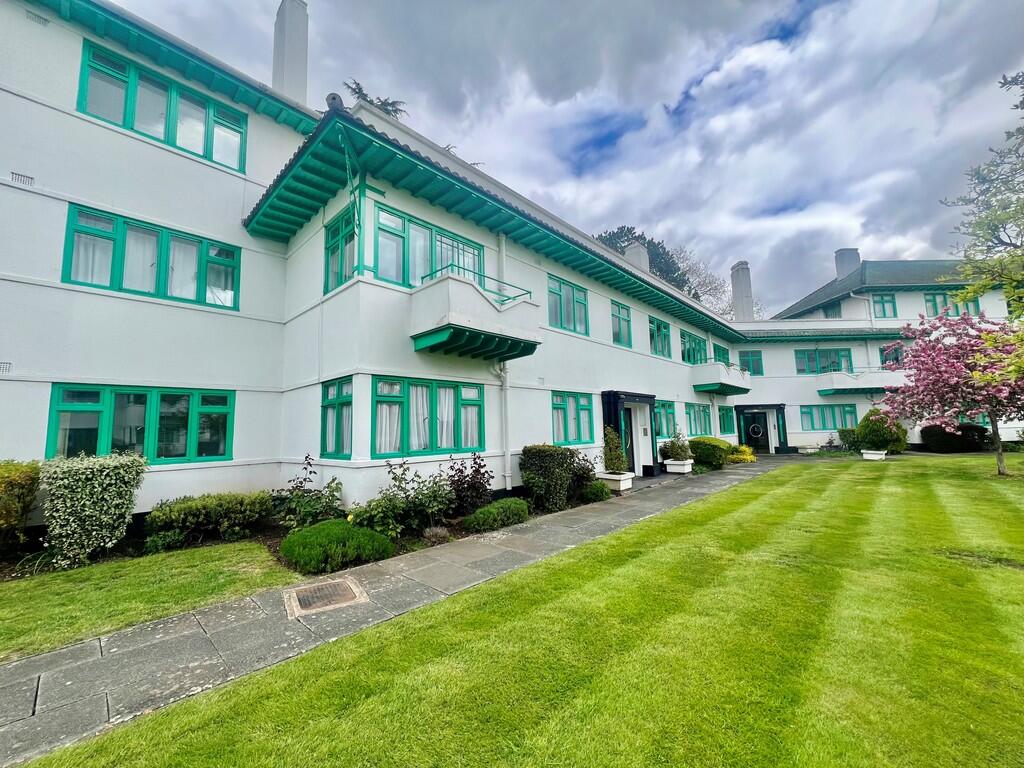 2 bed Apartment for rent in Pinner. From Andrew Pearce - Pinner