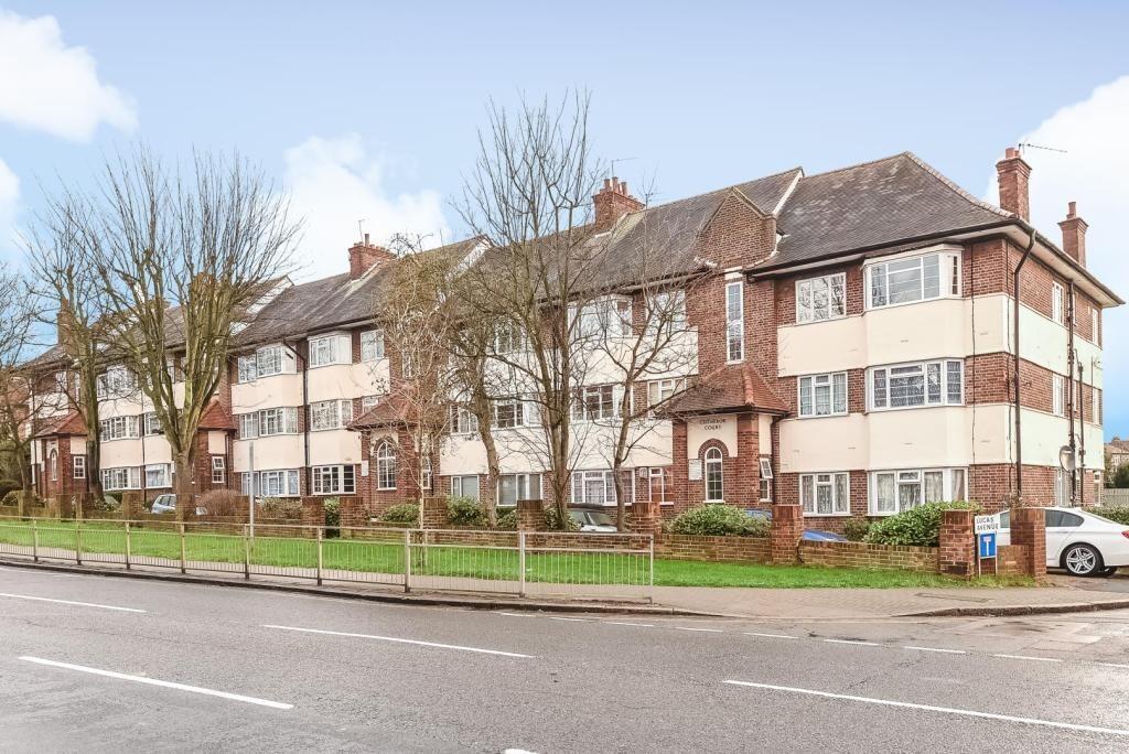 2 bed Apartment for rent in Harrow. From Andrew Pearce - Pinner 2 bed Apartment for rent in Harrow. From Andrew Pearce - Pinner