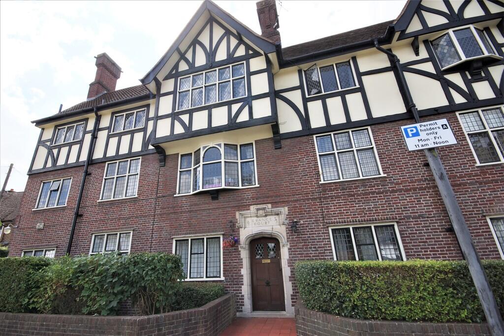 2 bed Apartment for rent in Pinner. From Andrew Pearce - Pinner