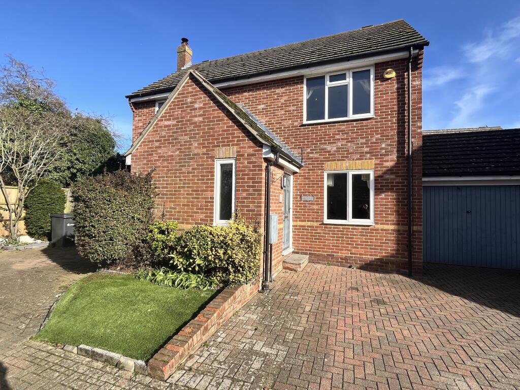 4 bed Detached for rent in Kelvedon. From Property Stop - Chelmsford