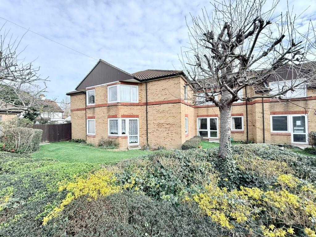 1 bed House (unspecified) for rent in Runwell. From Property Stop - Chelmsford