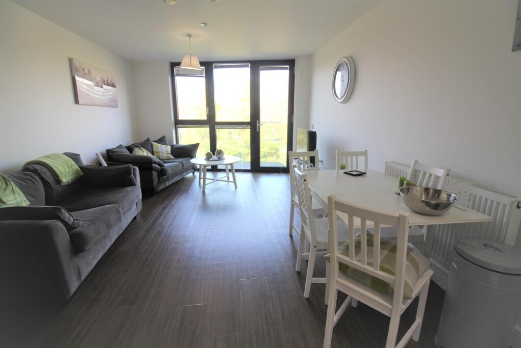 2 bed Apartment for rent in Sandon. From Property Stop - Chelmsford