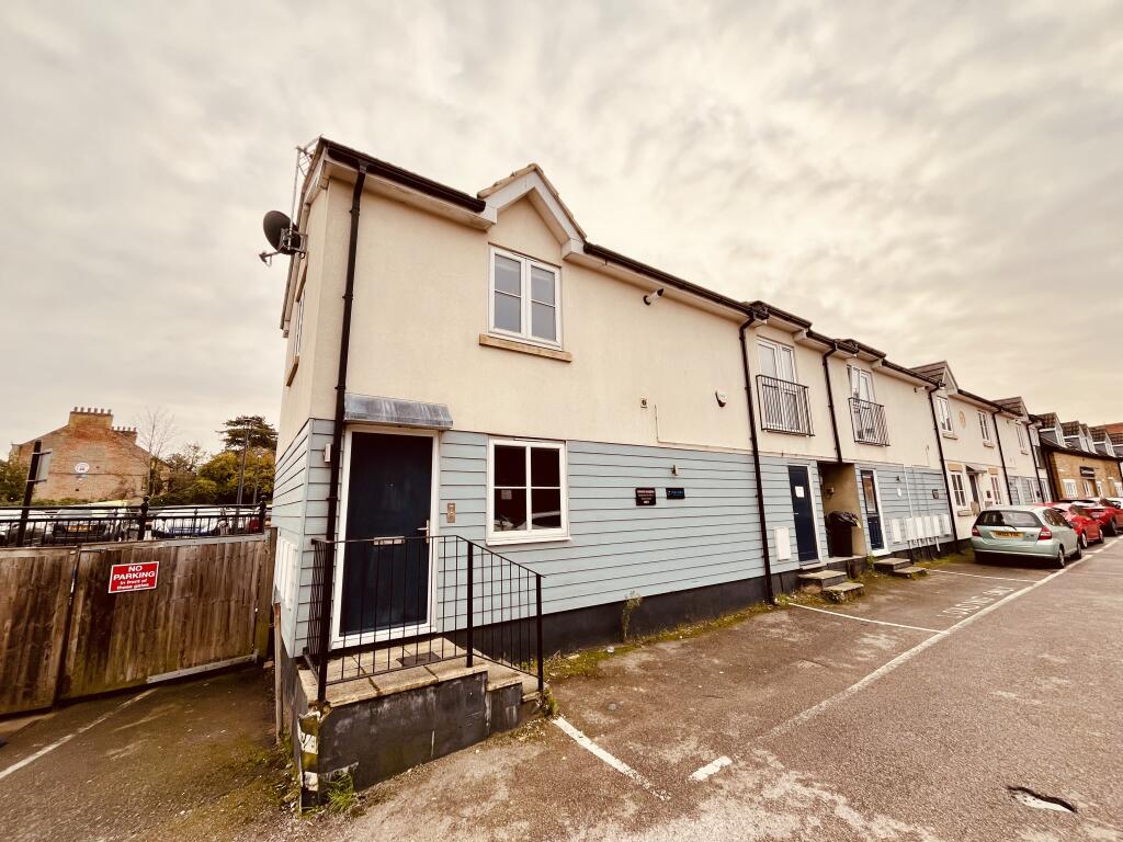 1 bed Apartment for rent in Billericay. From Property Stop - Chelmsford 1 bed Apartment for rent in Billericay. From Property Stop - Chelmsford