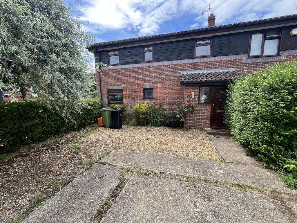 3 bed End of Terrace for rent in Billericay. From Property Stop - Chelmsford