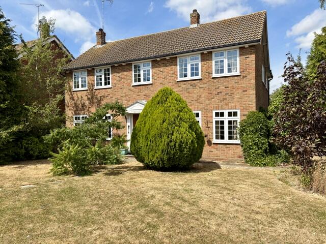 5 bed Detached for rent in Ingrave. From Property Stop - Chelmsford