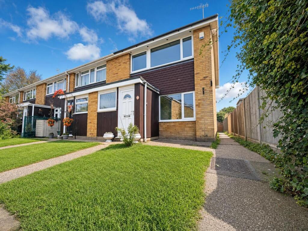 3 bed End of Terrace for rent in Sandon. From Property Stop - Chelmsford