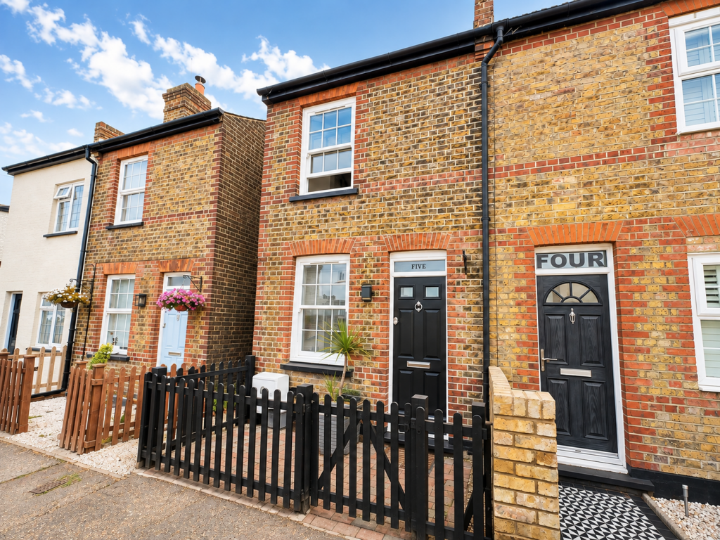 2 bed End of Terrace for rent in Chelmsford. From Property Stop - Chelmsford 2 bed End of Terrace for rent in Chelmsford. From Property Stop - Chelmsford