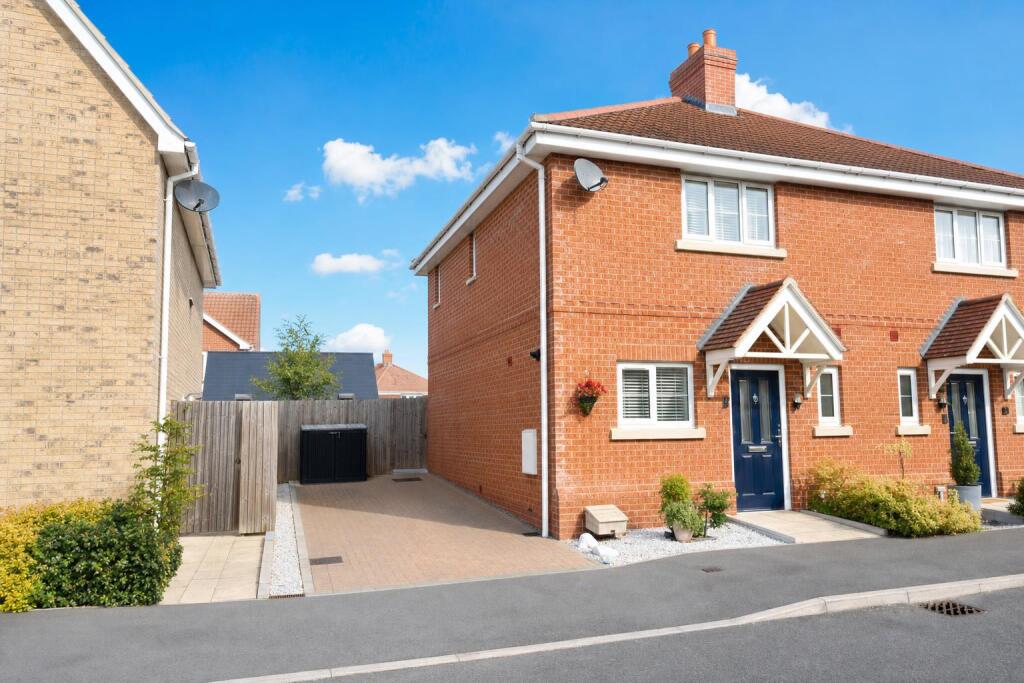 2 bed Semi Detached for rent in Latchingdon. From Property Stop - Chelmsford 2 bed Semi Detached for rent in Latchingdon. From Property Stop - Chelmsford