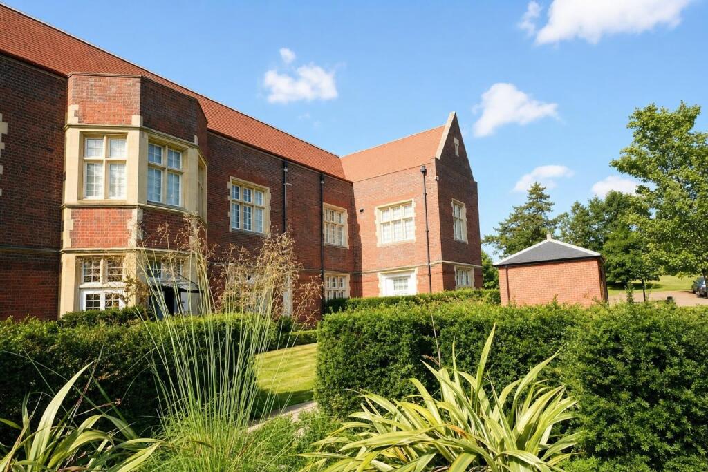 1 bed Apartment for rent in Brentwood. From Property Stop - Chelmsford