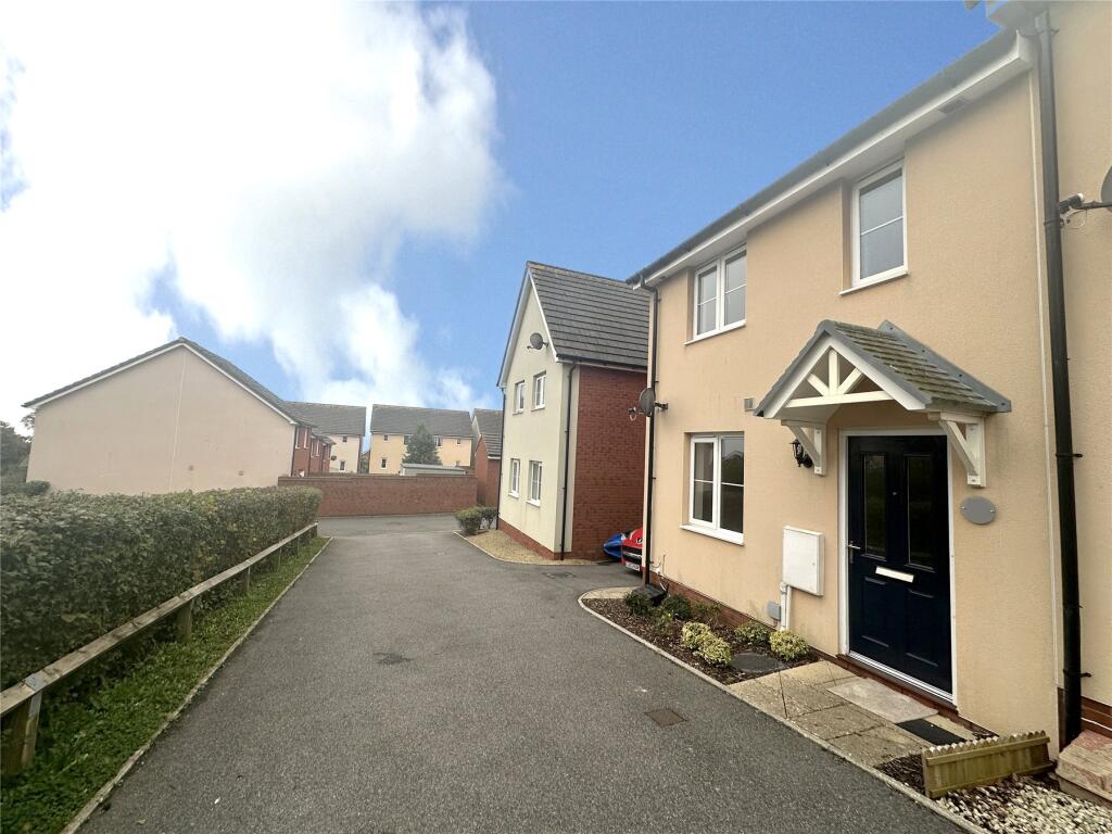 3 bed Mid Terraced House for rent in Teignmouth. From Wilkinson Grant & Co - New Homes 3 bed Mid Terraced House for rent in Teignmouth. From Wilkinson Grant & Co - New Homes
