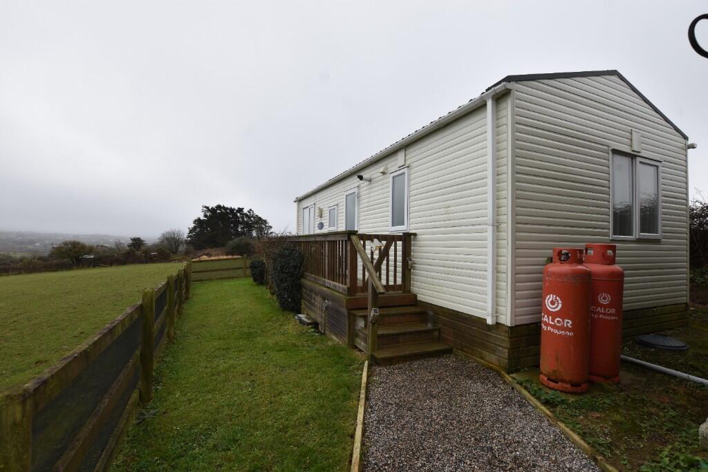 2 bed Mobile home for rent in North Country. From Redwood Estate Agents Limited - Redruth