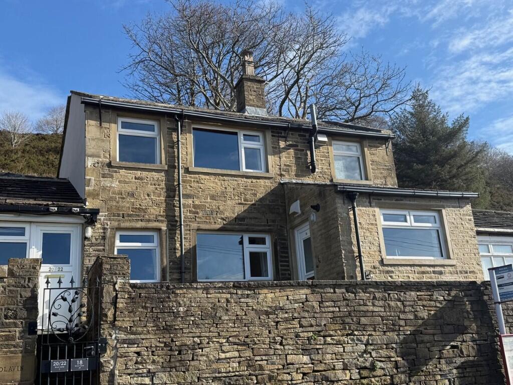 2 bed Cottage for rent in Stump Cross. From Redwoods Estate Agency - Halifax