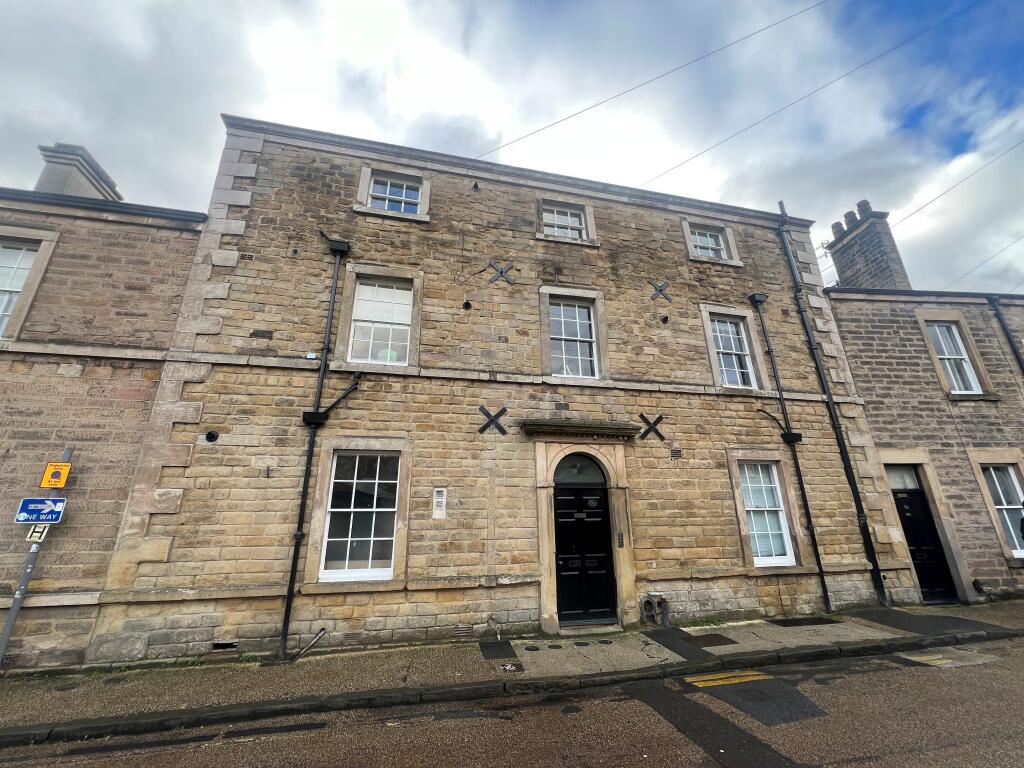 1 bed 1st Floor Flat for rent in Bakewell. From Fidler Taylor - Matlock