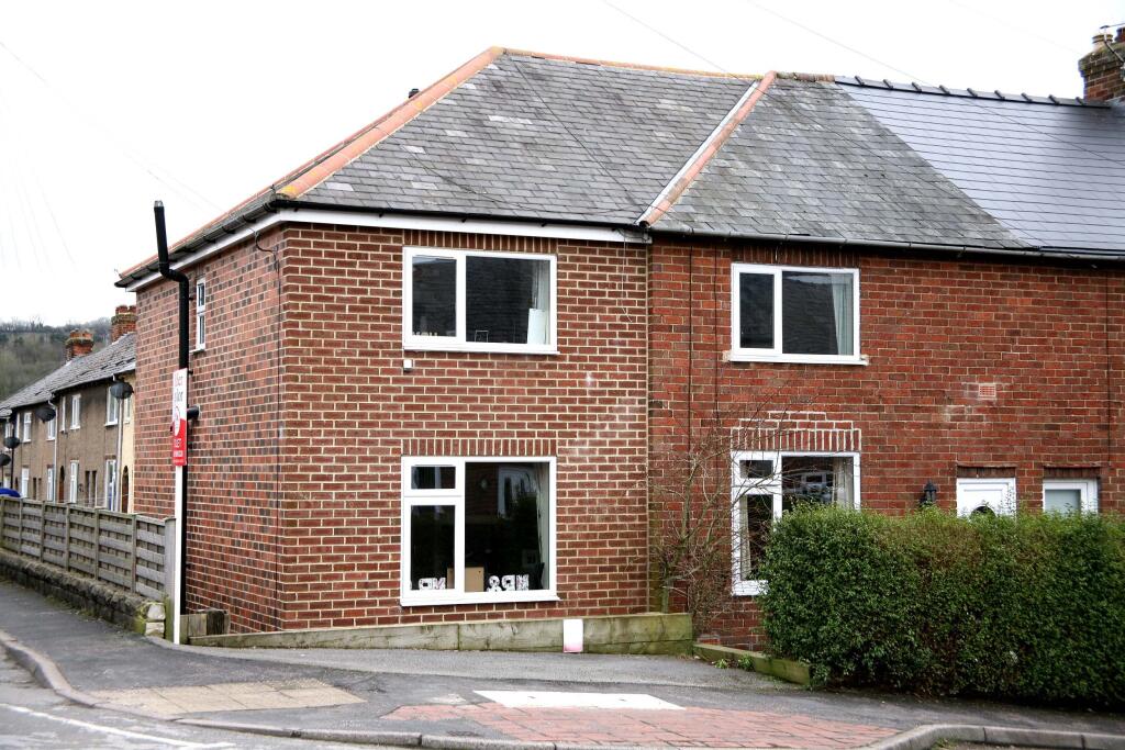 2 bed Detached for rent in Upper Hackney. From Fidler Taylor - Matlock