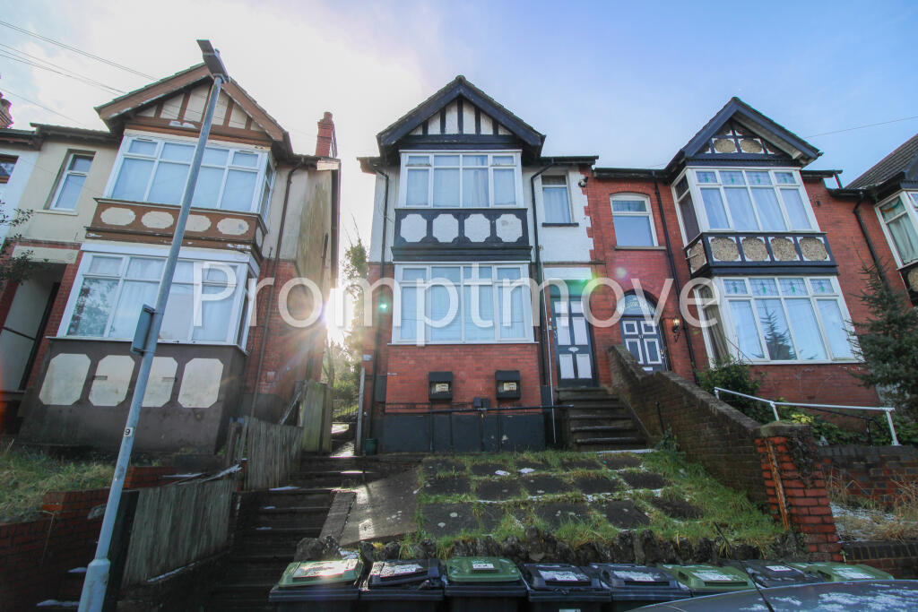 1 bed 1st Floor Flat for rent in Luton. From Promptmove - Luton