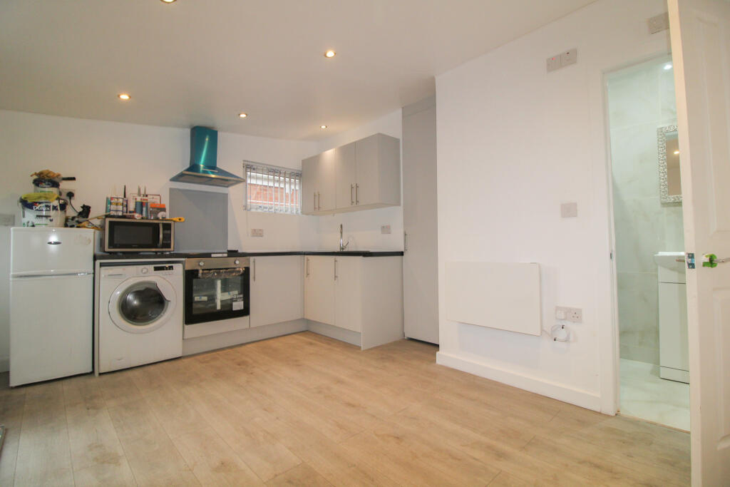 0 bed Studio for rent in Chalton. From Promptmove - Luton