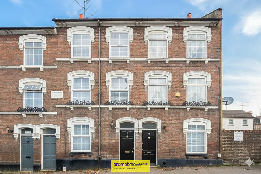 4 bed End of Terrace for rent in Luton. From Promptmove - Luton