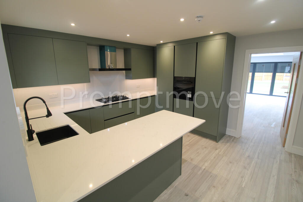 3 bed Bungalow for rent in Kinsbourne Green. From Promptmove - Luton