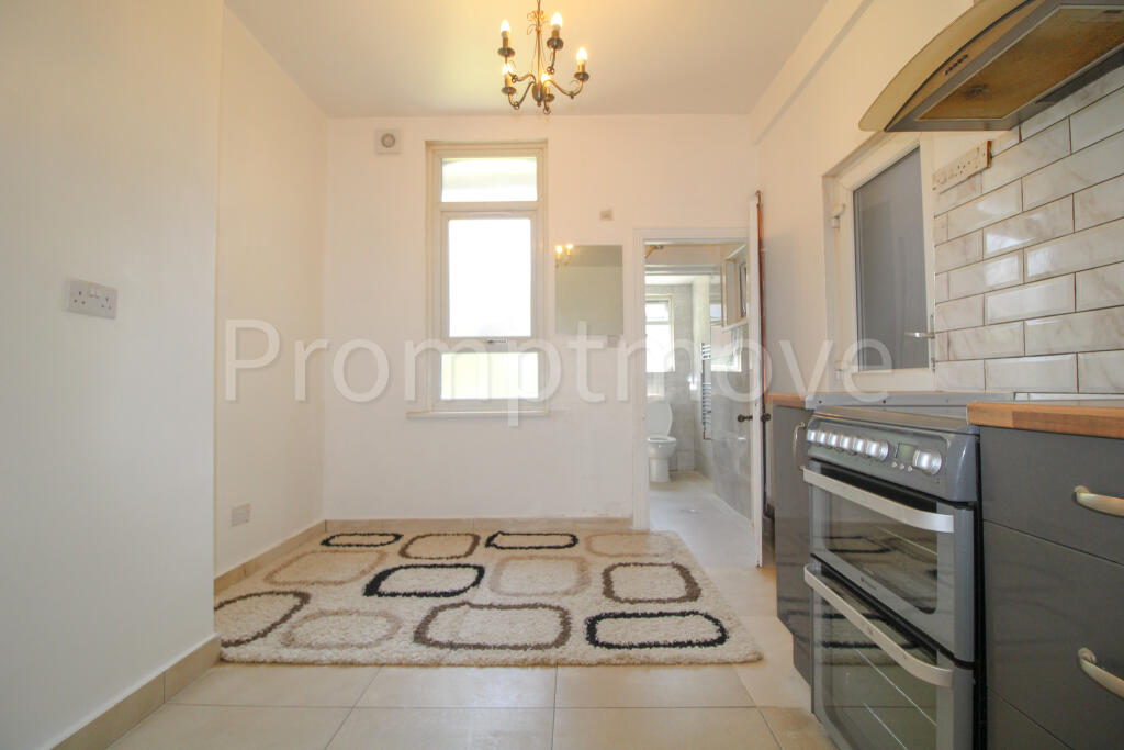 4 bed Studio for rent in Luton. From Promptmove - Luton