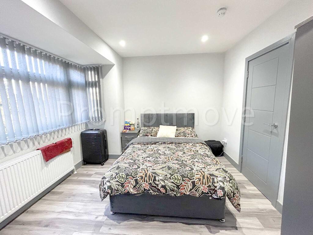 4 bed Studio for rent in Cockernhoe. From Promptmove - Luton