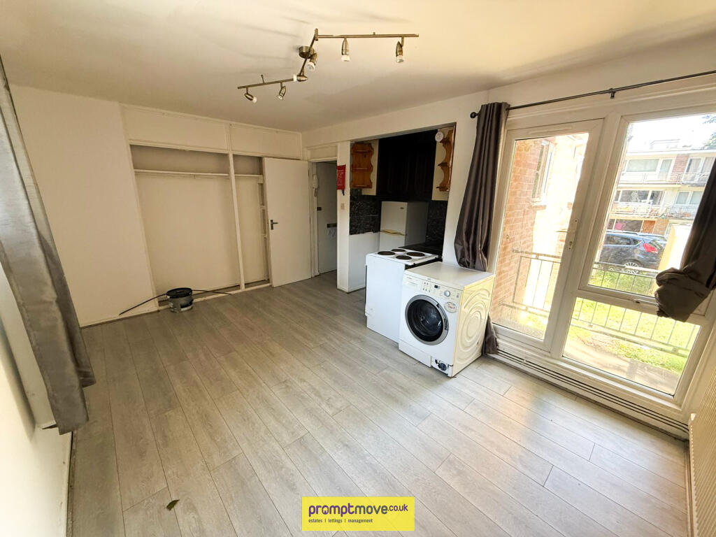 4 bed Studio for rent in Luton. From Promptmove - Luton