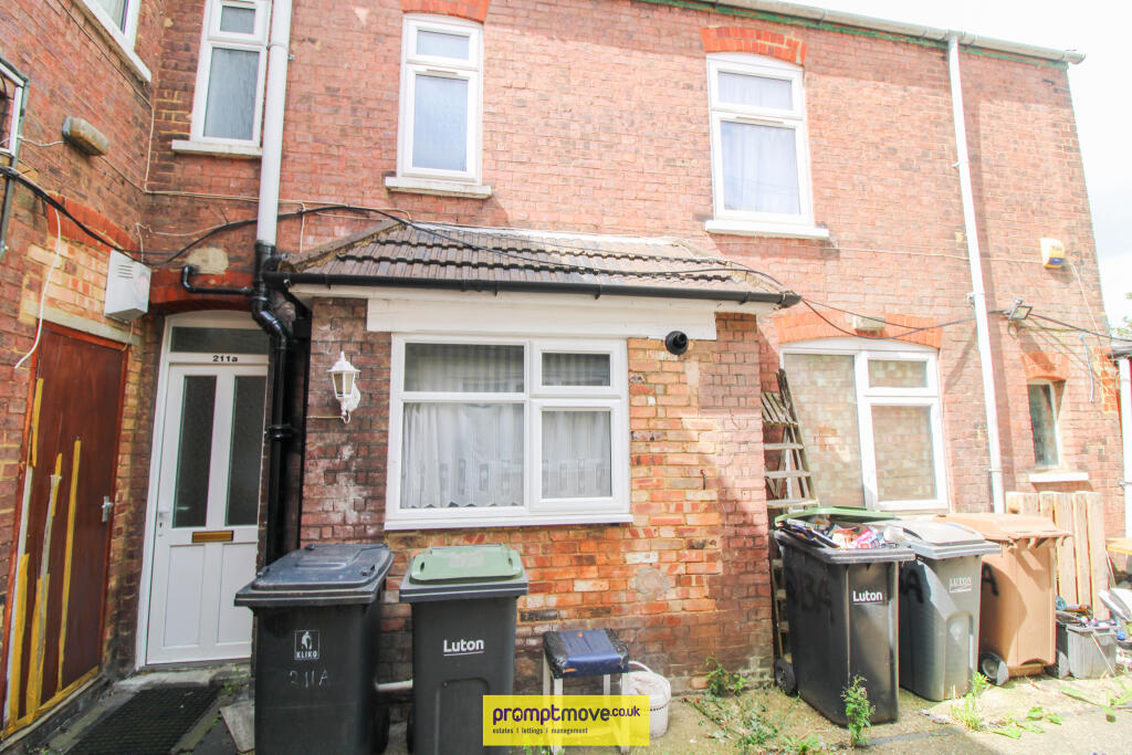 2 bed 1st Floor Flat for rent in Cockernhoe. From Promptmove - Luton