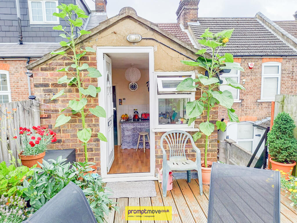 1 bed 1st Floor Flat for rent in Luton. From Promptmove - Luton 1 bed 1st Floor Flat for rent in Luton. From Promptmove - Luton