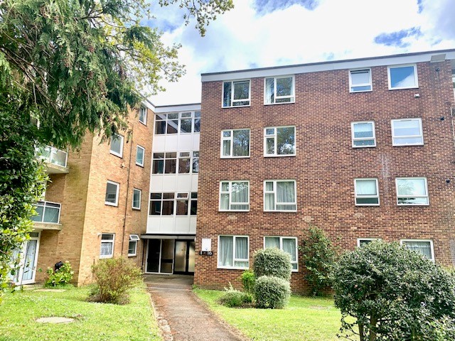 2 bed Apartment for rent in Southampton. From Pearsons estate Agents - Southampton